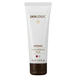 SKNLogic - Exfoliate - Micro-exfoliating Facial Scrub with papaya extract - 75ml